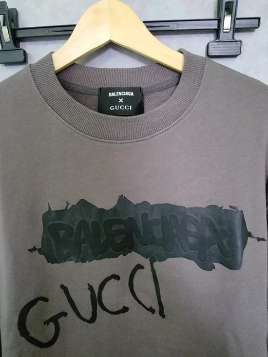 Graphic Crewneck Sweatshirt