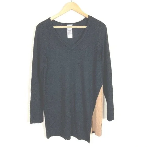 2/$30‎ Chicos Colorblock V-Neck Long Sleeve Black Tan  Size 1op