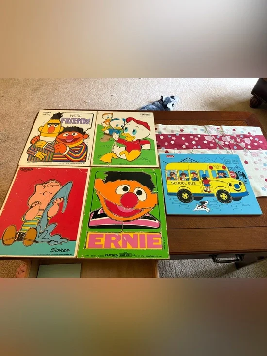 Vintage Lot of Wooden Puzzles- Sesame Street, Peanuts