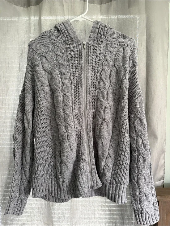 PacSun Gray Cable Knit Zip-Up Hoodie Sweater