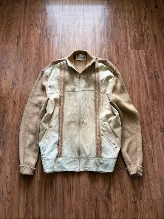 Men's Zip-Up Sweater Jacket in Tan and Cream