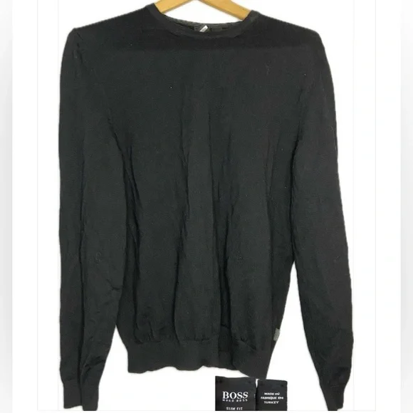 Boss Hugo Boss crew neck slim fit sweater. XL. Black.