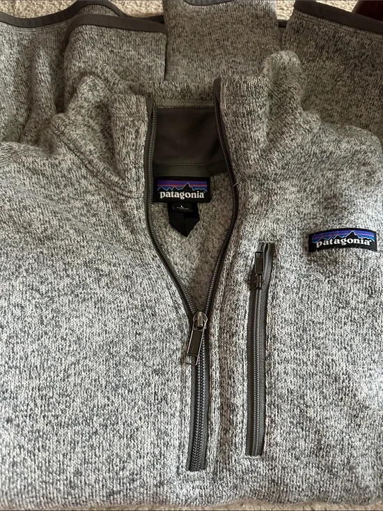 Patagonia Heather Gray Quarter-Zip Fleece Pullover