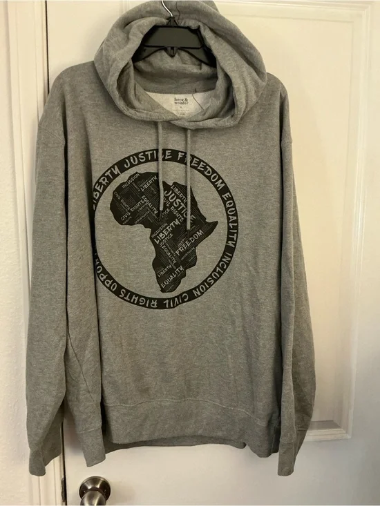 Hope & Wonder Gray Graphic Hoodie Africa Map Liberty Justice Freedom XL