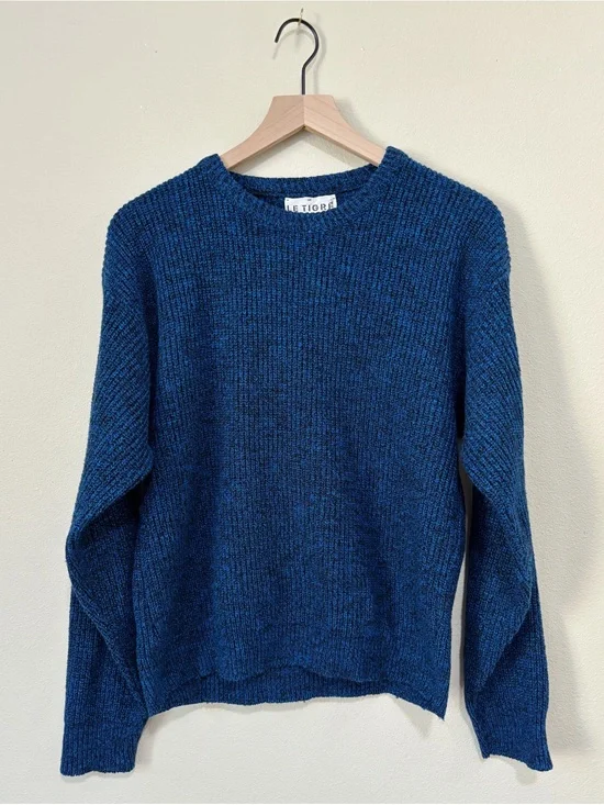 Vintage Le TIGRE Size Medium 80s Knit Pullover Crewneck Sweater Sweatshirt USA