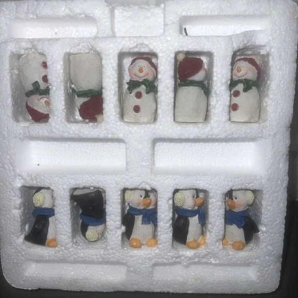 Avon Vintage Snowmen & Penguins TicTacToe 