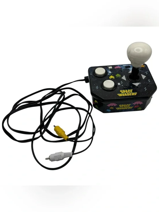 Space Invaders Plug n Play TV Arcade Retro Video Game - Tested & Working