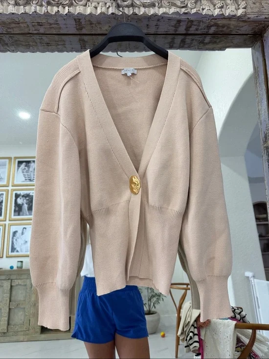 Single-Button V-Neck Cardigan in Beige