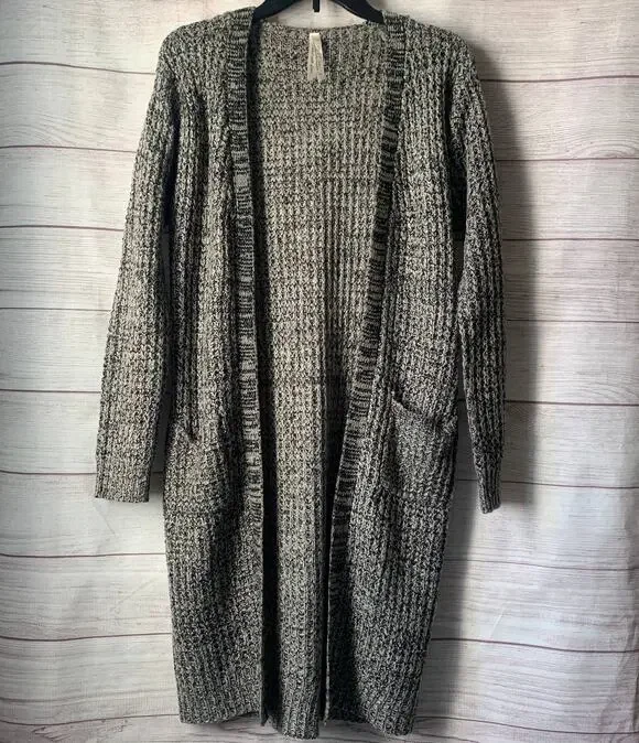 Ashley by 26 International Long Knit Sweater Open Front Pockets Size Medium