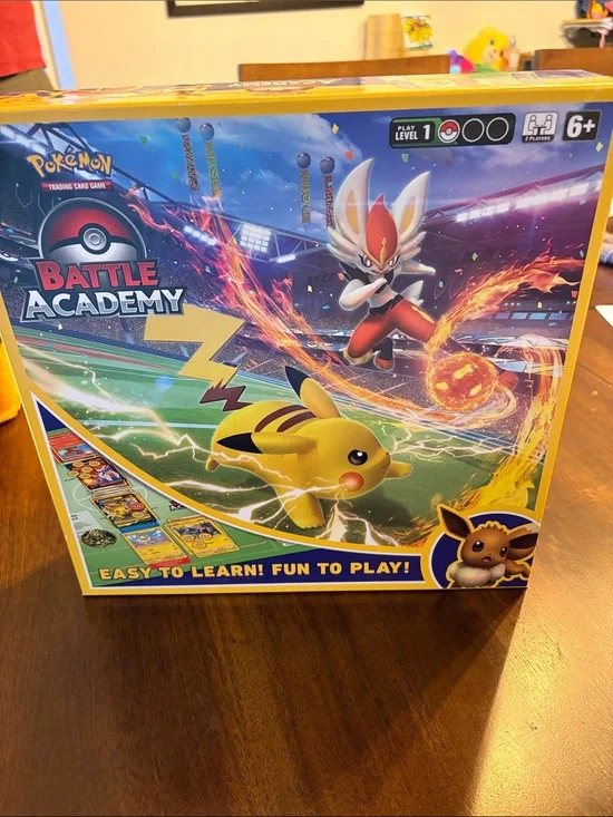 Pokémon Battle Academy Game Box 2022 - Only used once! Great condition
