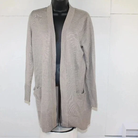 NORDSTROM Shrug