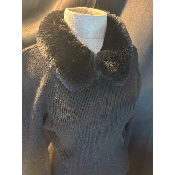 My Michelle Black Ribbed Quarter Zip Sweater Faux Fur Collar Womens Large NWT