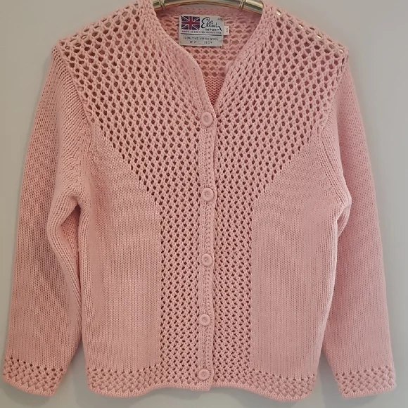 Ellisy Import 100% Fine Virgin Wool Knit Women's Sweater.‎ Sz 36 Pink