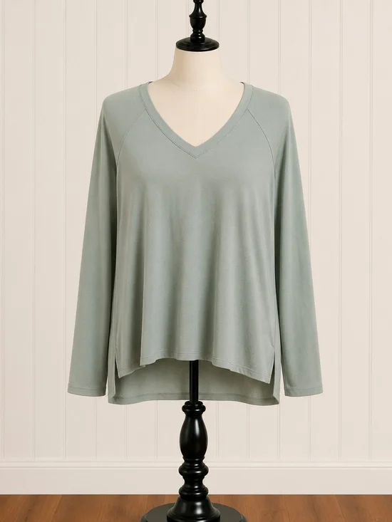 Banana Republic V-Neck Long Sleeve Top