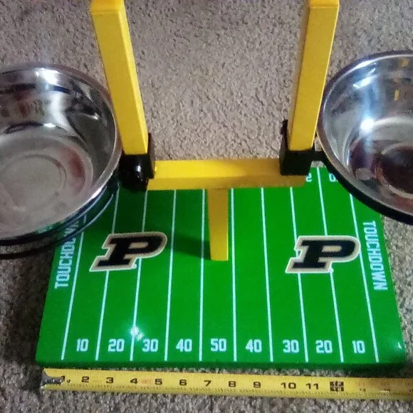 NCAA Purdue Boilermakers Goalpost Football Field Dog Feeder –