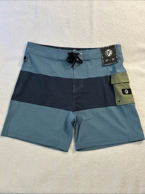 IPD 32 Board Shorts 17” in Shade Blue color block pockets drawstring 128 Fit NWT
