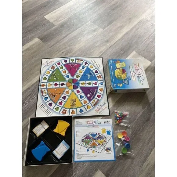 Trivial Pursuit Family Edition game