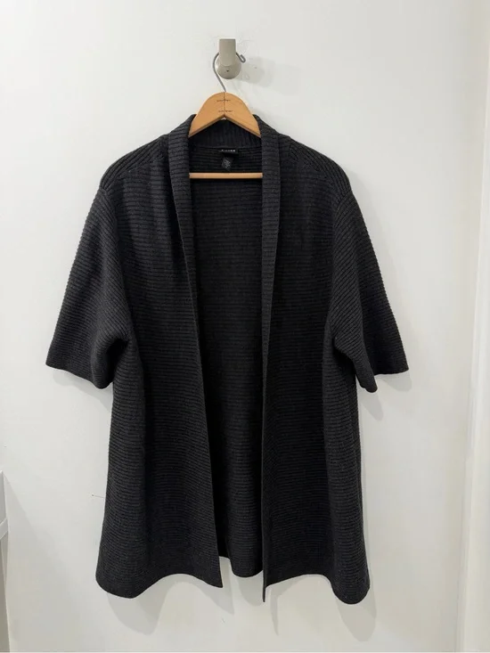Eileen Fisher Italian Yarn Charcoal Gray Short Sleeve Open Front Ribbed Cardigan