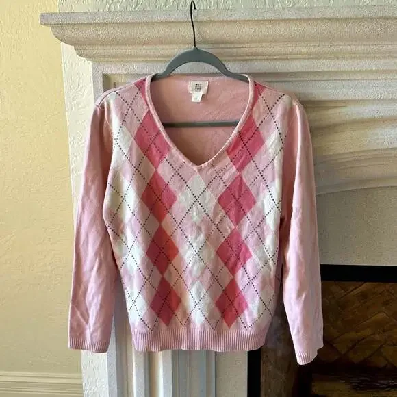 Apt. 9 Women's V-Neck Pink and White Argyle Knit Sweater, Size XL
