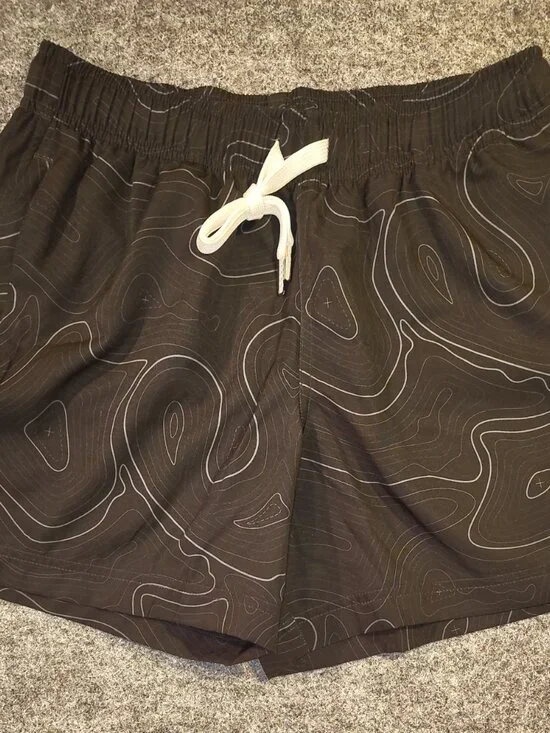 Men's Black Topographic Swim Trunks - Brand Unspecified