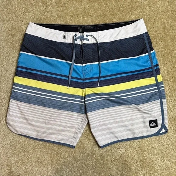 Quiksilver Board Shorts Men's 40 Multicolor Stripe Performance‎ Outdoor