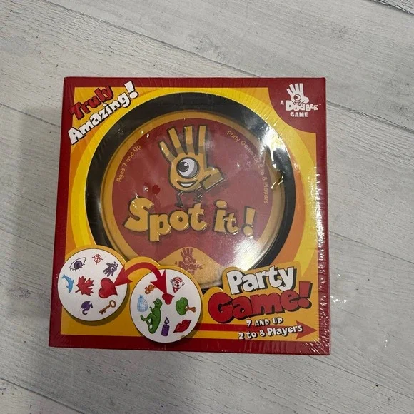 Spot It! Party Game original NEW