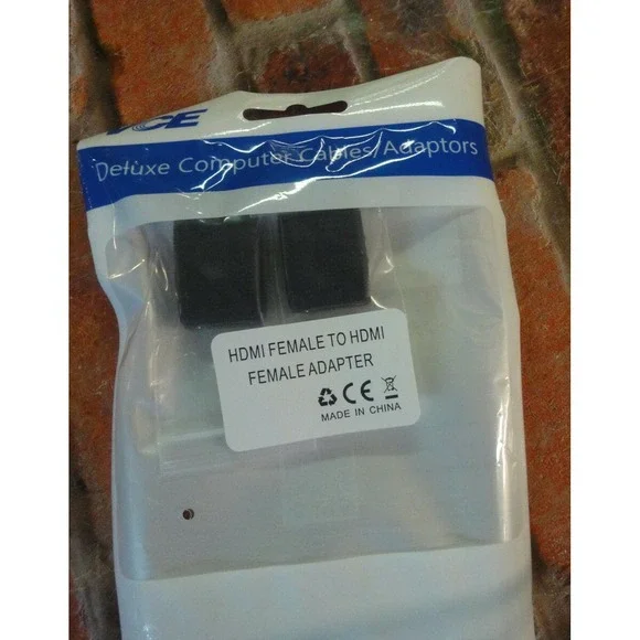 2 lot VCE deluxe computer adaptors HDMI female to HDMI female adapter electronic
