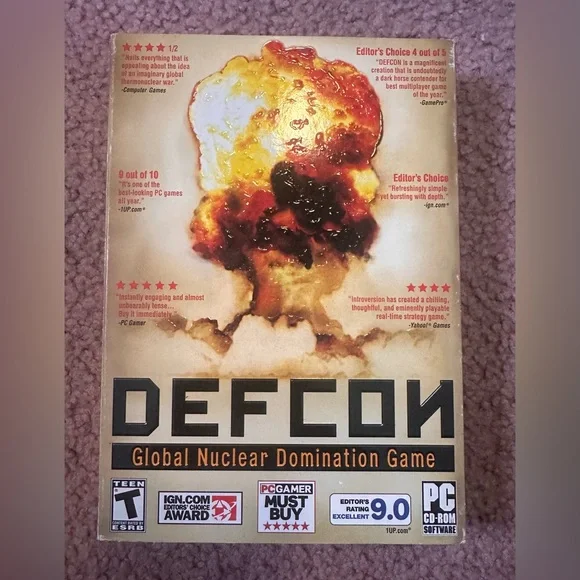 DEFCON Global Nuclear Domination Game (PC CD-ROM Game 2007) SEALED NEW IN BOX