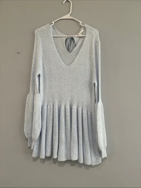 LC Lauren Conrad Pale Blue V-Neck Pleated Hem Sweater