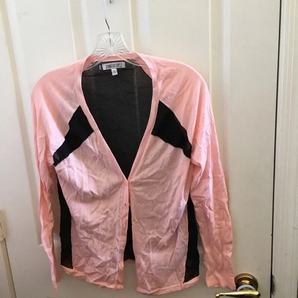 FINAL MARKDOWN Jennifer Lopez cardigan medium