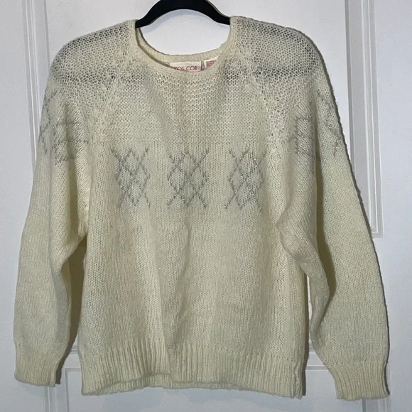 Vintage Cos Cob Cream Sweater Large