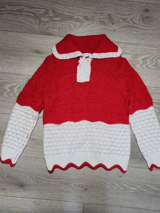 Vintage Retro Jianxima 1981 Red White Scalloped Layered Knit Sweater S/M