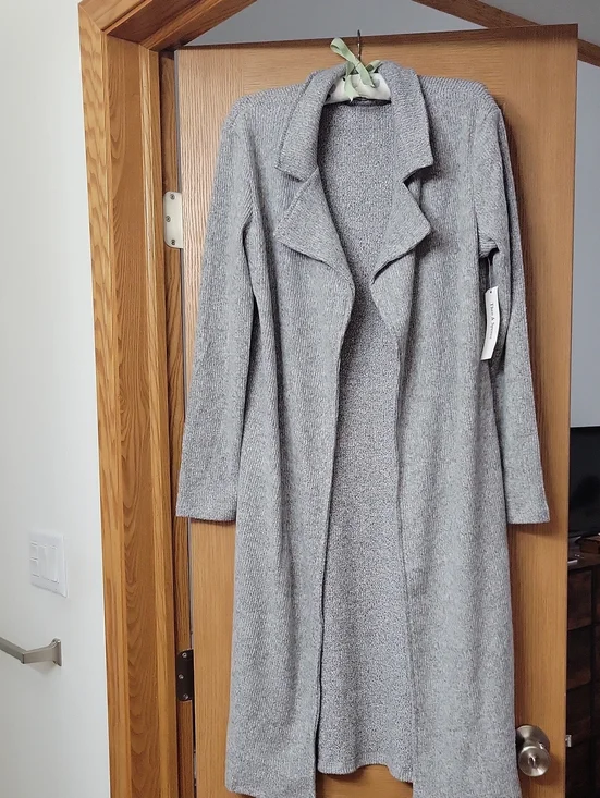 NWT -- Theo & Spence Light Gray Long Knit Duster Cardigan