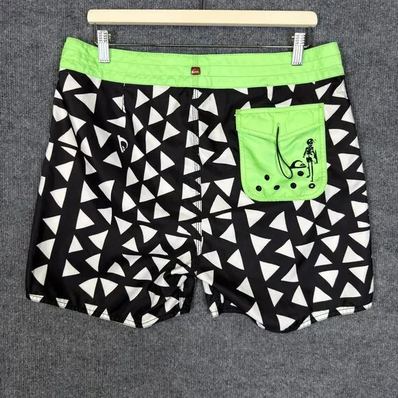 Quiksilver Mens Board Shorts Size 34 Black Neon Green Geometric Swim Trunks Surf