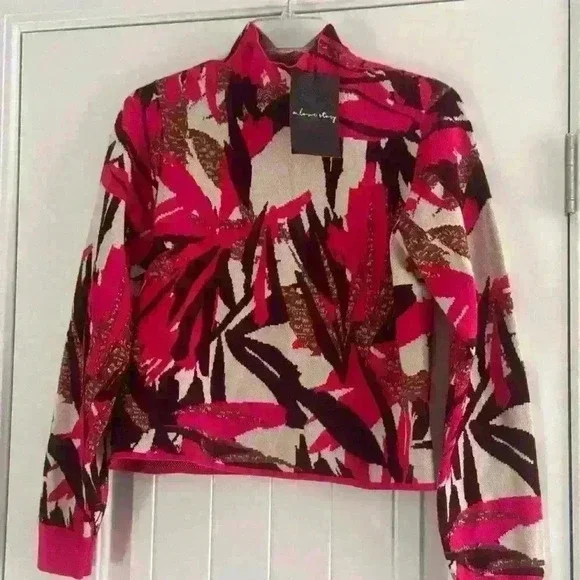 New a…love story Sweater Top Pink Gold Brown Crew Neck Pullover Size Small NWT.