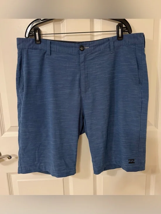 Billabong Submersibles Hybrid Shorts Men’s 38 Blue Quick Dry Pockets Mint