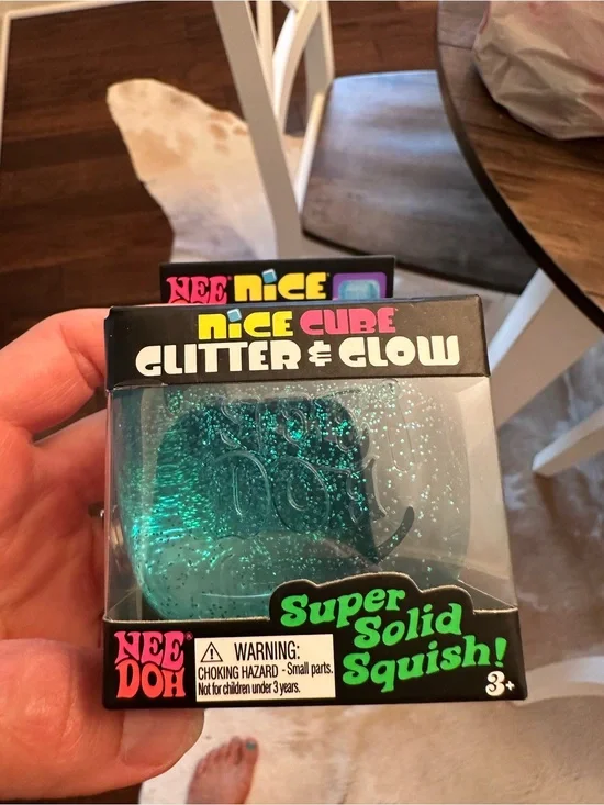NeeDoh Nice Cube Glitter & Glow Super Solid Squish - Teal Glitter