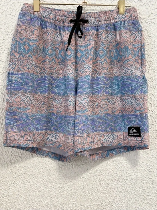 Quiksilver Washed Swim Trunks Board Shorts Men’s Small Surf Beach NWT