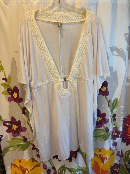 White stretch swim beach cover jones ny sport L