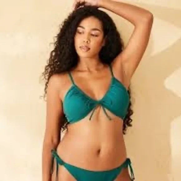 Shade & Shore Dark Green Ribbed Front Tie Bikini Top Removable Pads Medium 8-10