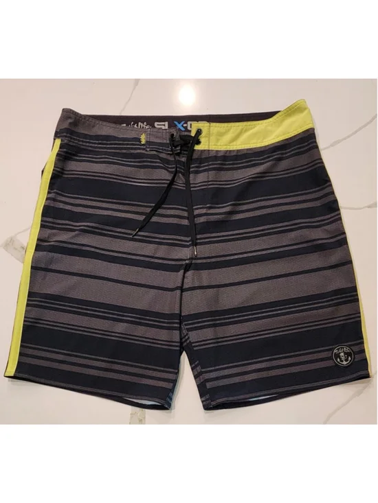 Salt Life SLX-QD Vapor Stretch Men's 38 Board Shorts Black Gray Striped Swim