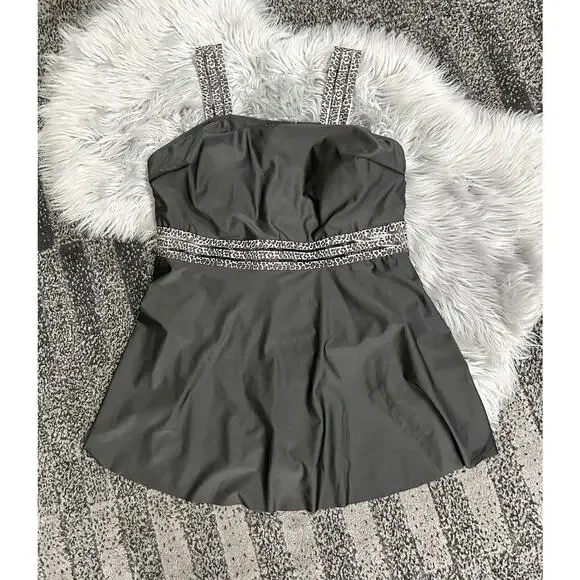 Leopard Accented Black‎ Skirted One Piece Swim Suit Size 3XL