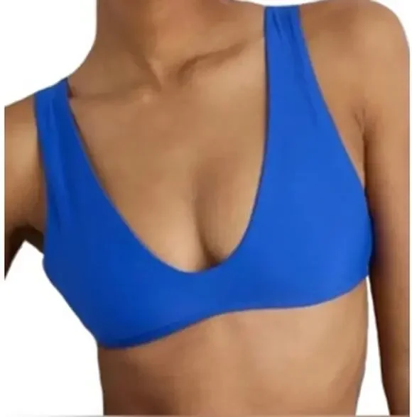 Quince NWT Italian Plunge Bikini Top Small Electric Blue
