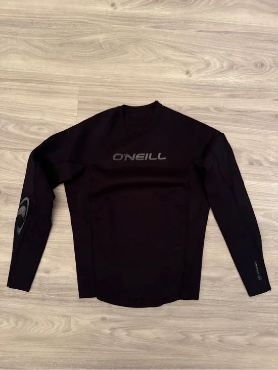 O’NEILL | Black Hammer 1.5 mm |Neoprene Long Sleeve Wetsuit Rash Guard Top | XL