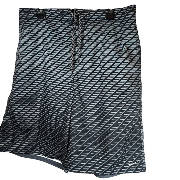 Nike Swim NESS7414 Mens XL Gray Blue Geometric Print‎ Volley Swim Trunks Lined