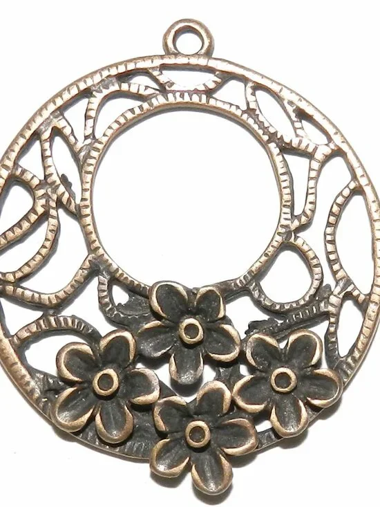Antiqued Copper 35mm Open Round with Flowers Metal Alloy Drop Pendant 4pc M367