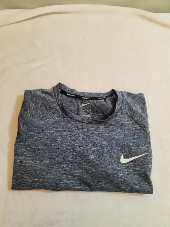 Nike Swim Dri-Fit UPF TShirt Mens Large Blue Short Sleeve T Shirt Crew Heather