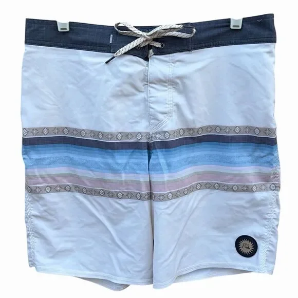 Quicksilver Highline Board Shorts Sz 31 Surfsilk  Antique White Swim Trunks