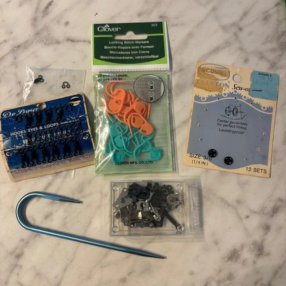 Sewing Notions Lot Clover Stitch Markers Vintage De Long Hooks Scovill Snaps