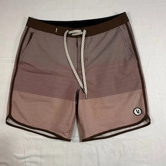 Vuori Mens Brown Striped Board Shorts Swim Trunks Size 32 Scalloped Hem 7.5